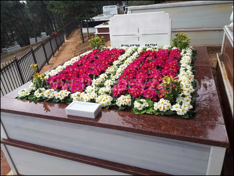 aile-mezarligi-cicekleri-4